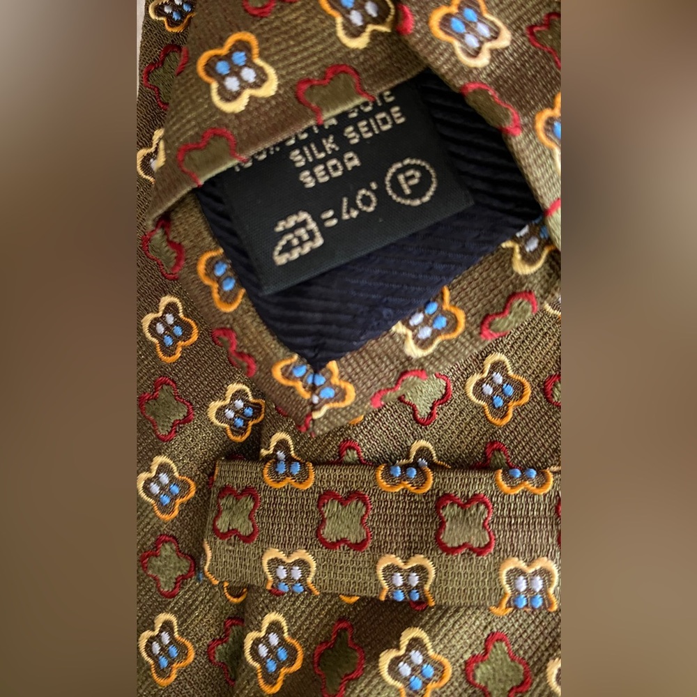 Ermenegildo Zegna Silk Tie Made in Italy pack of three - Picture 17 of 17